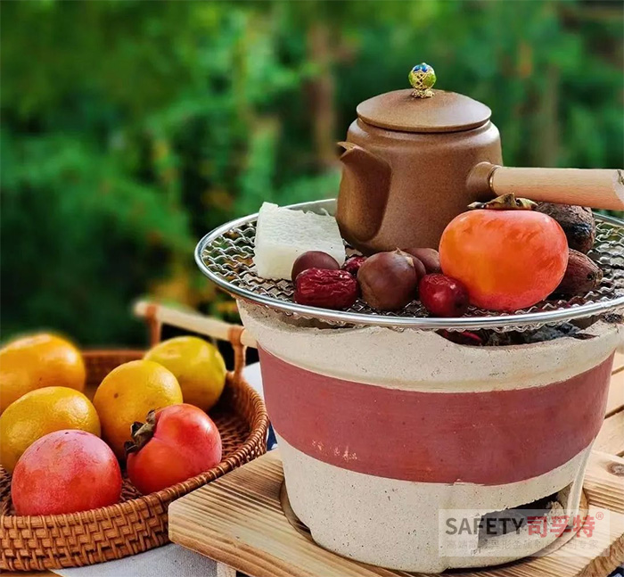 圍爐煮茶：茶是關(guān)鍵，這兩類茶不適合煮[圍爐茶桌，自制圍爐](圖2)